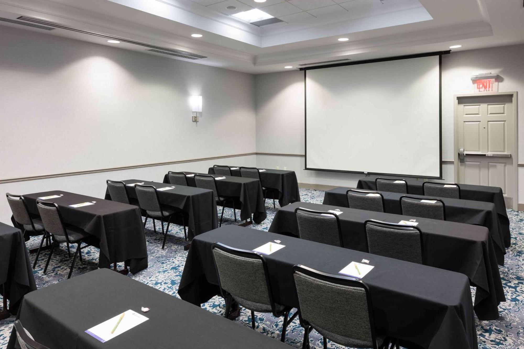 Hilton Garden Inn Detroit/Novi Dış mekan fotoğraf