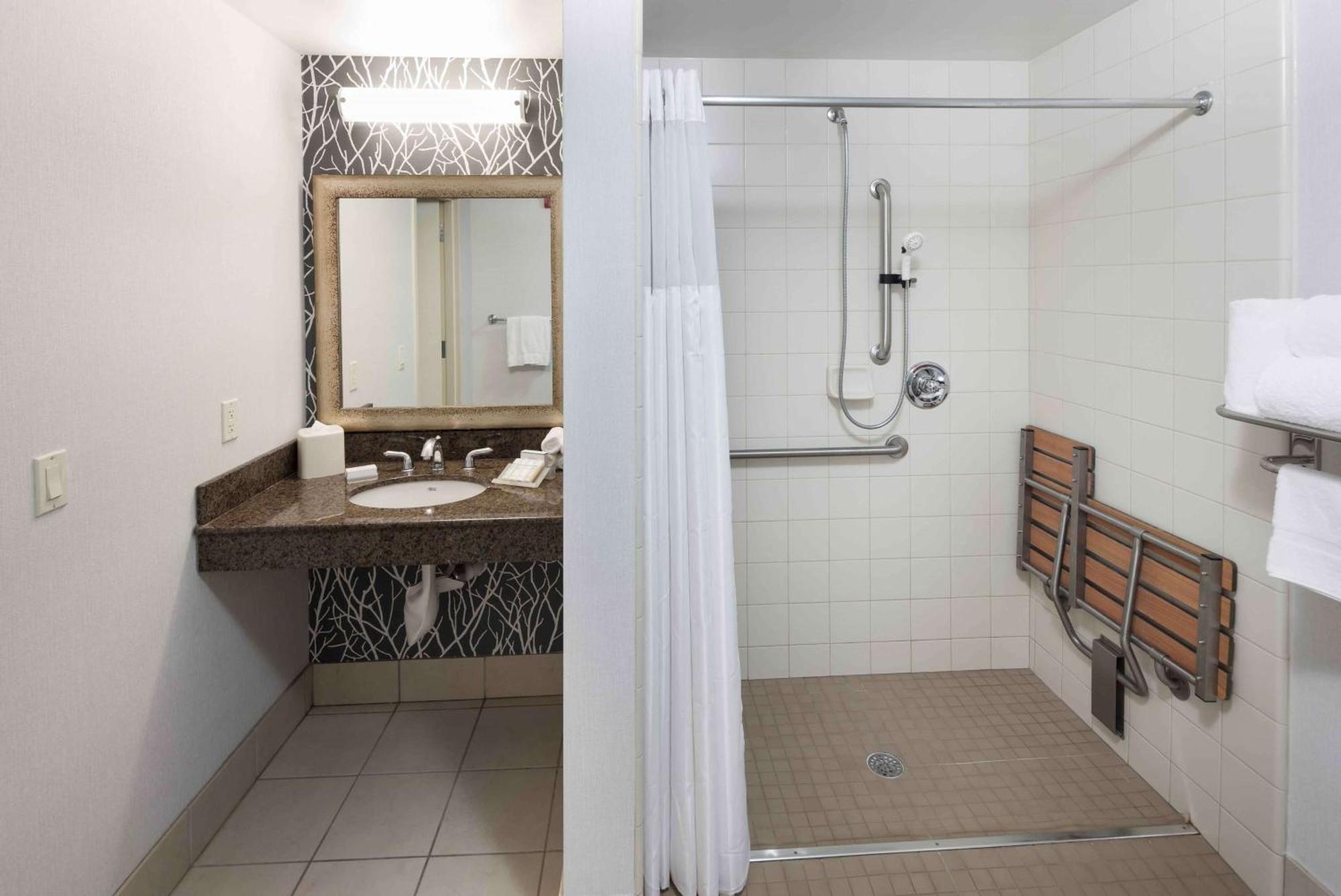 Hilton Garden Inn Detroit/Novi Dış mekan fotoğraf